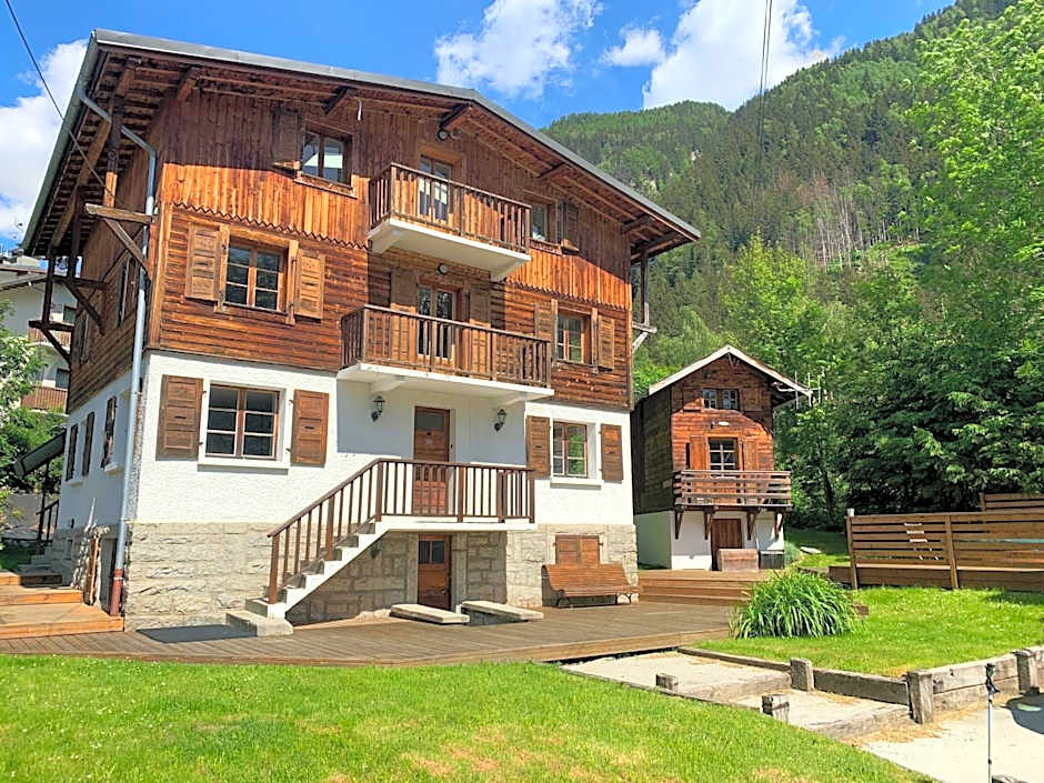 The Castle, 10 Bedroom Chalet, Chamonix Centre