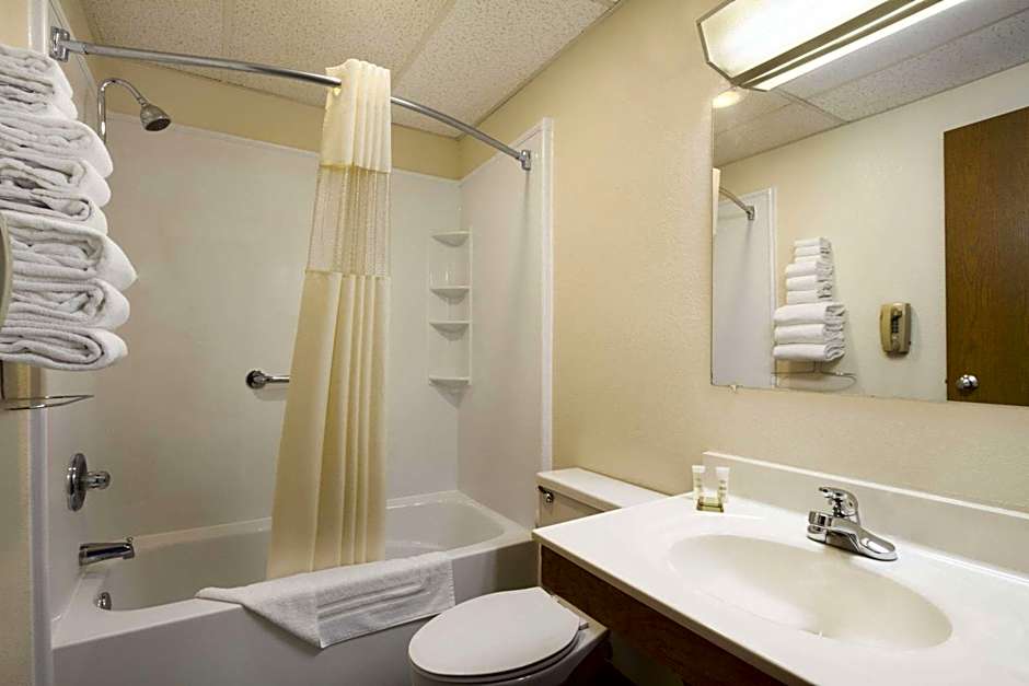 Super 8 by Wyndham Cuba