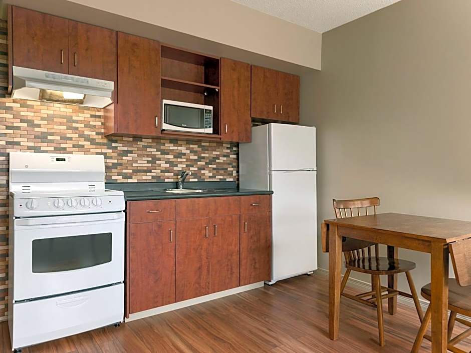 Travelodge by Wyndham Sydney