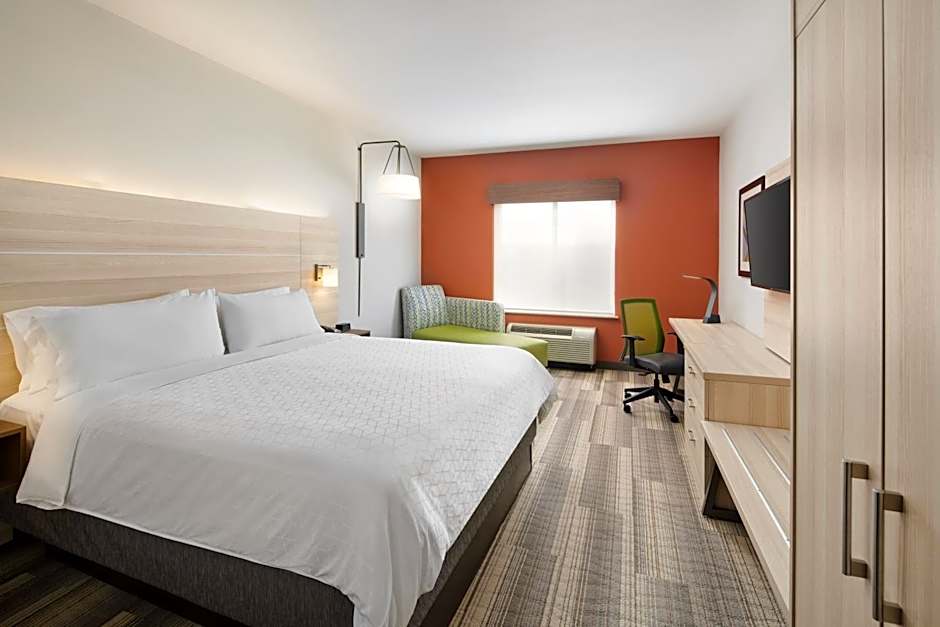 Holiday Inn Express Hotel & Suites Salem By IHG