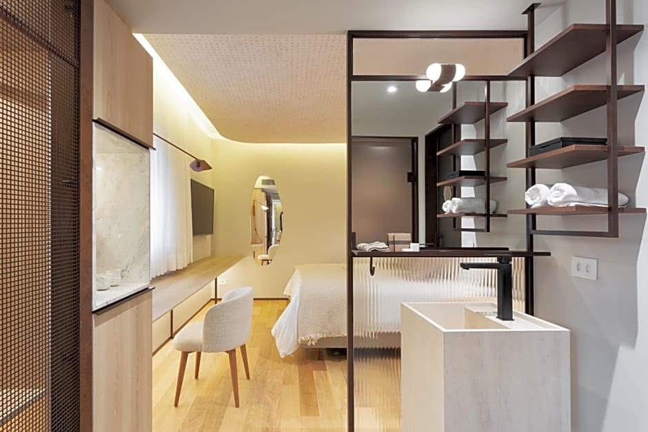 QOYA Hotel Curitiba, Curio Collection by Hilton