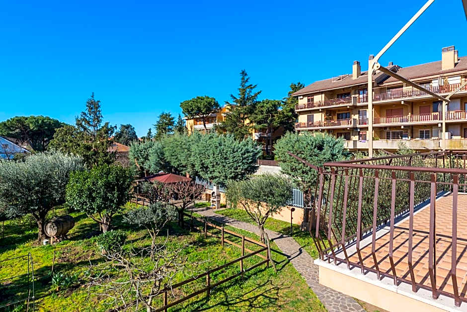 Travelershome Ciampino&Morena GuestHouse