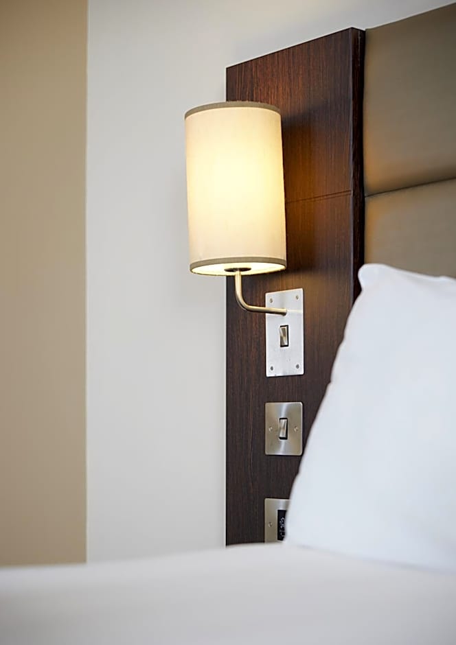 The Quays by Greene King Inns