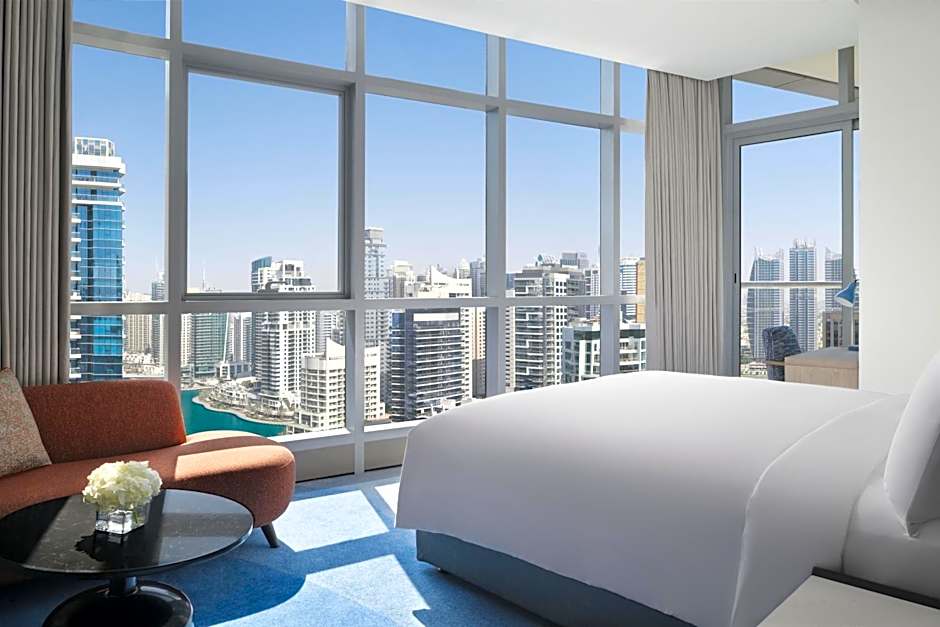 Photo 1 of 4 of Studio 1 King Bed, Marina View, Balcony