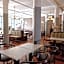 Ascot Hotel
