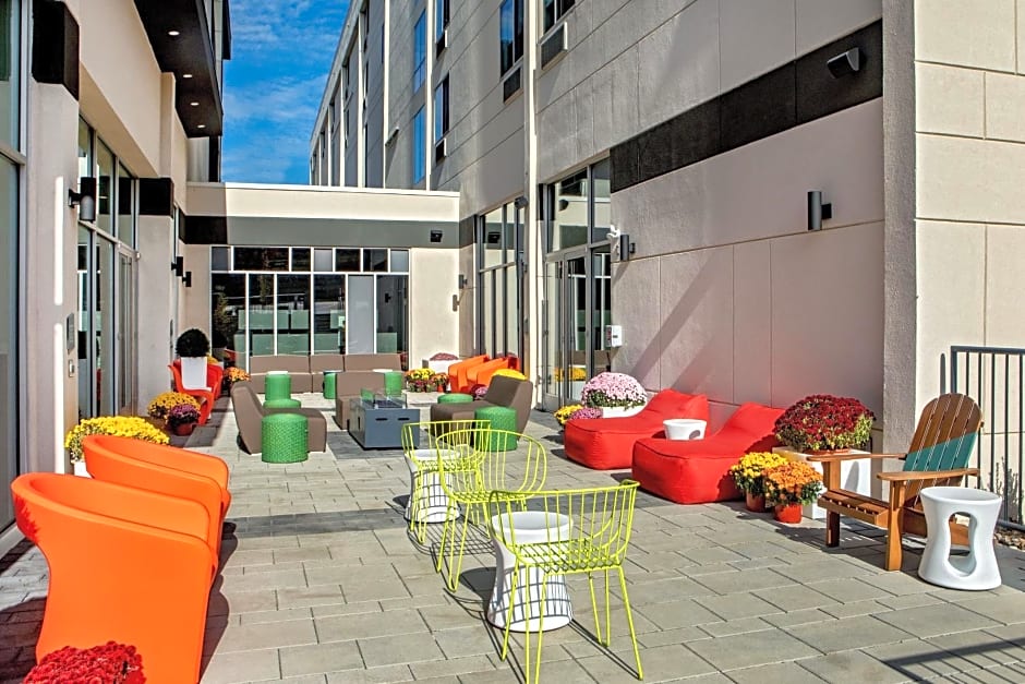 Aloft Framingham