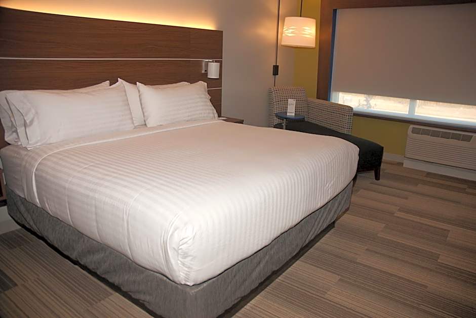 Holiday Inn Express Hotel & Suites Decatur By IHG