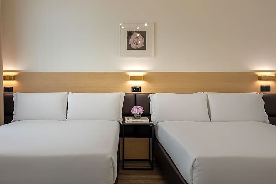 Globus Urban Hotel