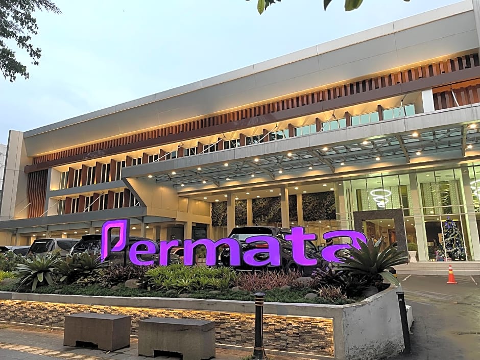 Photo 1 of 50 of Permata Hotel