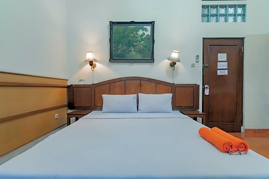 RedDoorz at Hotel Lodaya Bandung