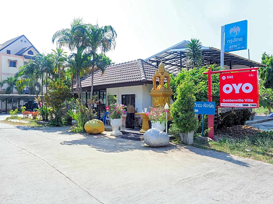 OYO 592 Goldenville Villa