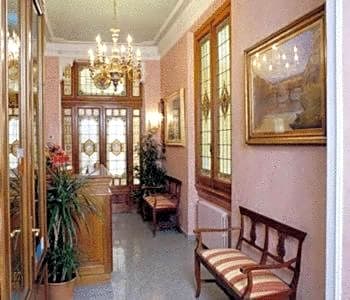 Hotel Desiree
