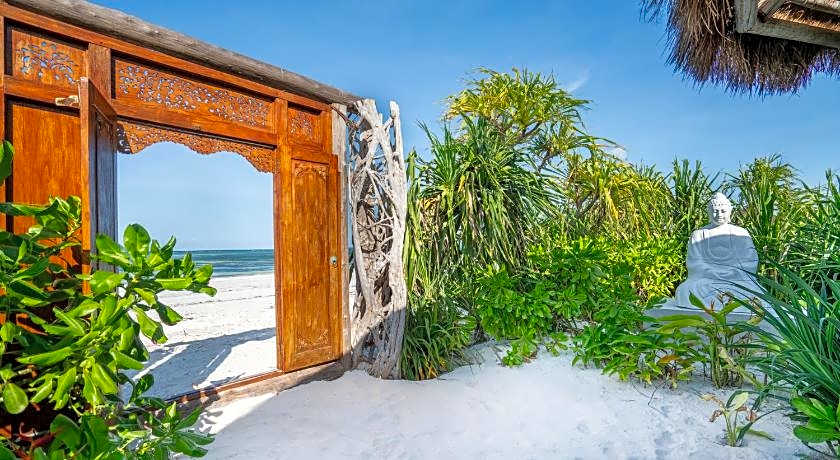 SENSATIONS Eco-Chic Hotel