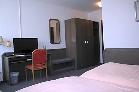 Deluxe Double Room with Bath