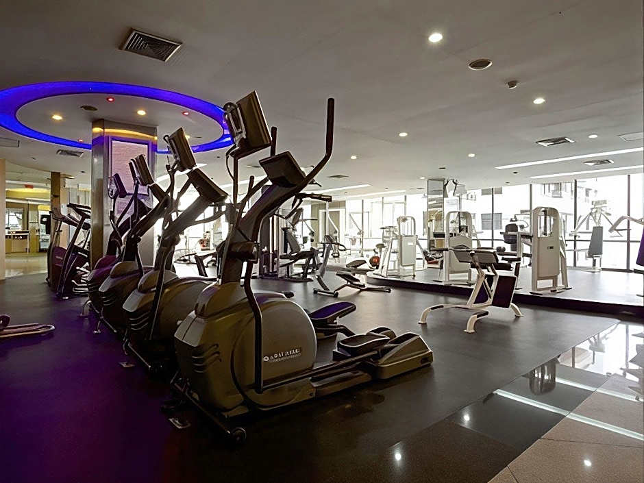 Riverine Place Hotel and Residence