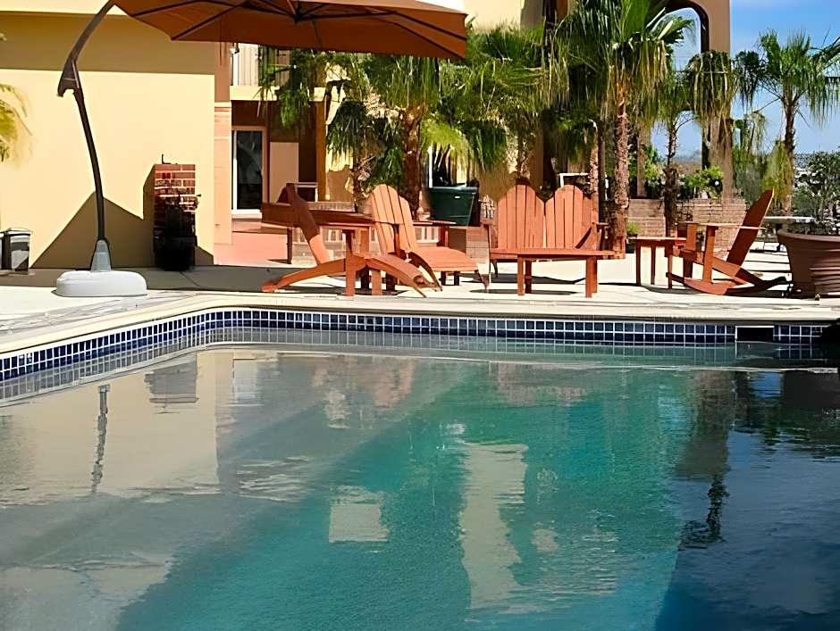 MariaMar Suites