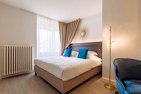 Family Room Streetview