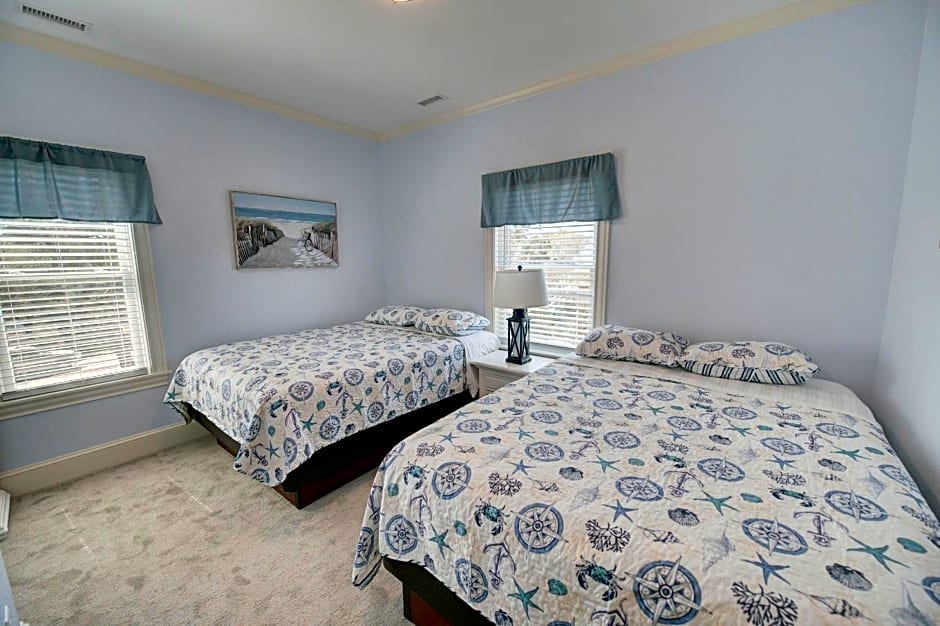 Outer Banks Motel - Village Accommodations