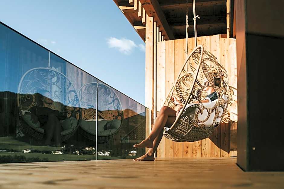 MONS suites wine passion