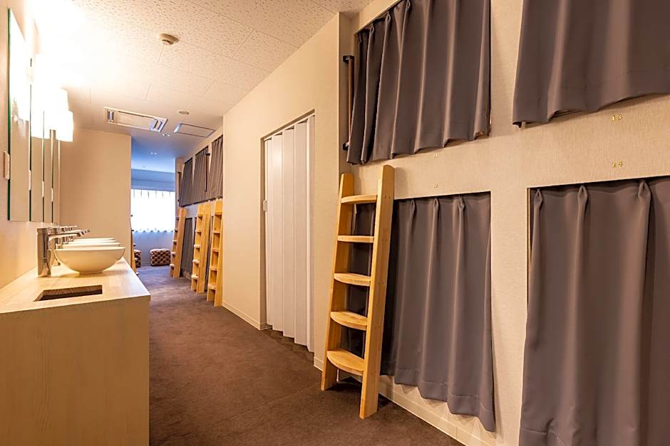 Akasaka The Hostel