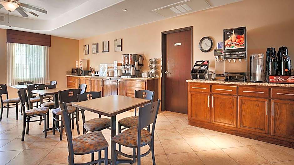 Best Western Plus Main Street Inn