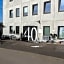 BUSINESS-MOTEL free WiFi & massage, air-con, XXL-Parking