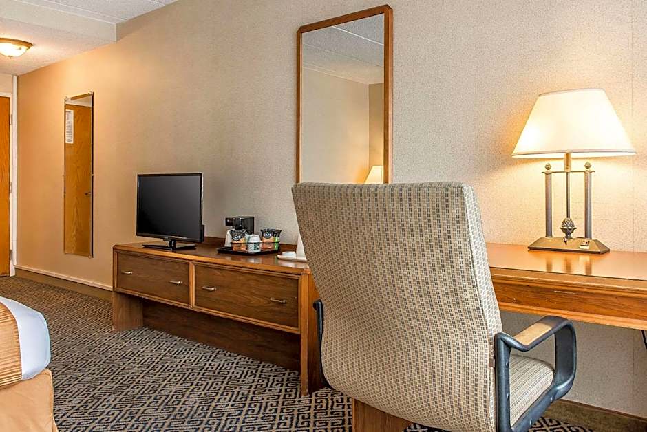 Quality Inn And Conference Center