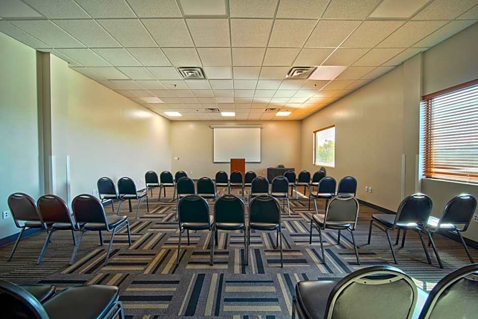 Wingate by Wyndham Round Rock Hotel & Conference Center