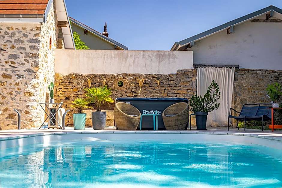 Le 49 Côté Parc & SPA