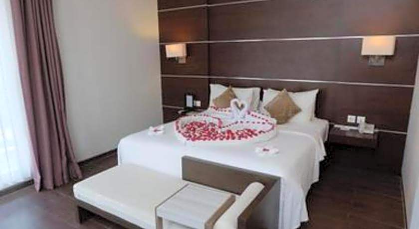 D'season Premiere Hotel