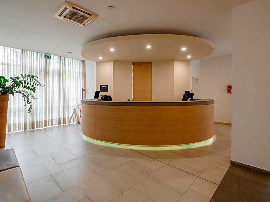 B&B HOTEL Remilia