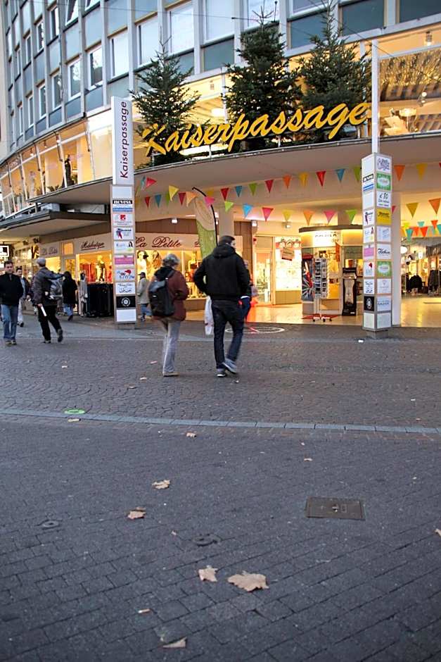 Gästehaus Kaiserpassage- Ihr Cityhostel