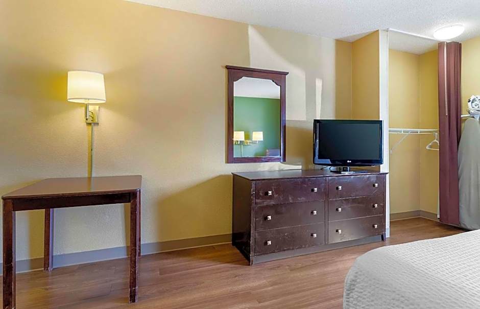 Extended Stay America Suites - Houston - NASA - Johnson Space Center