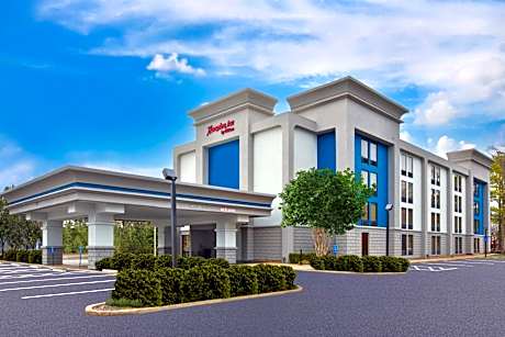 Hampton Inn By Hilton Memphis-Poplar