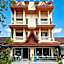 Holiday House Kata & Karon Phuket Hotel