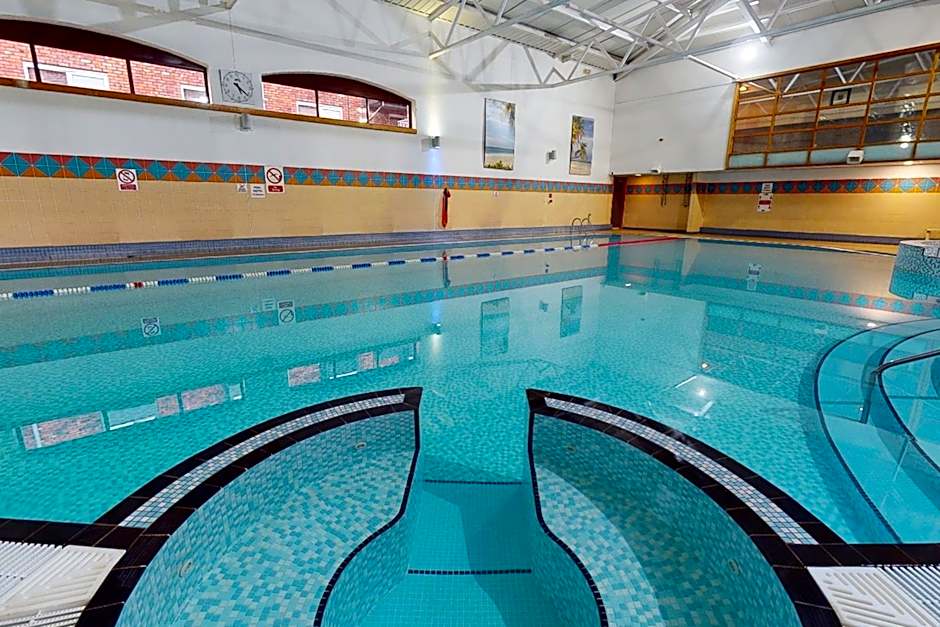 Village Hotel Manchester Hyde