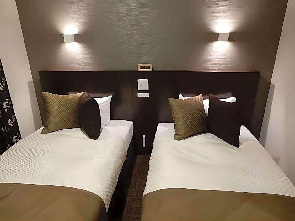 The Celecton Omiya Kaisoku Kitamoto Ekimae