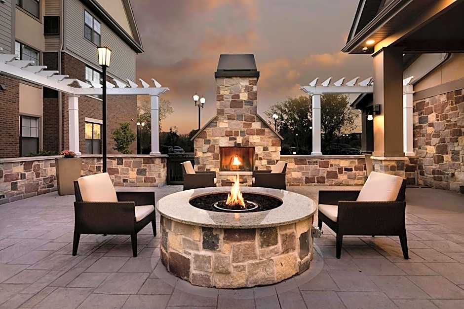 Residence Inn by Marriott Milwaukee Brookfield