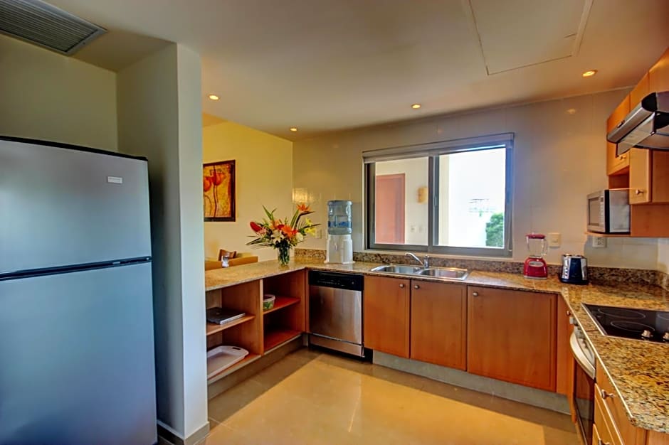 Riviera Maya Suites