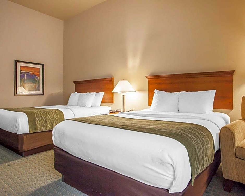 Comfort Inn & Suites Tuscumbia - Muscle Shoals