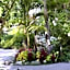 Sportsmen's Lodge Hotel