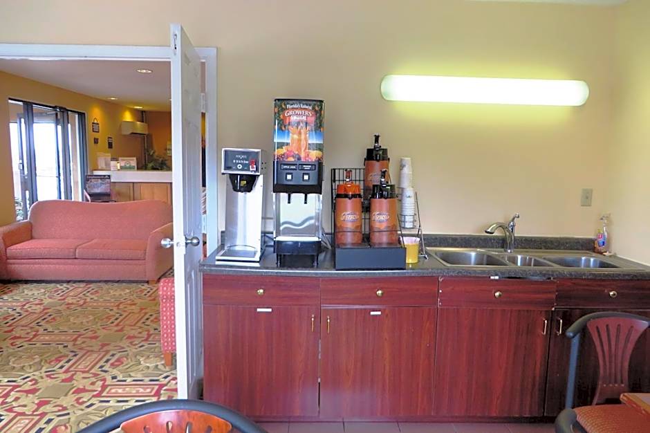 Days Inn by Wyndham Plainfield