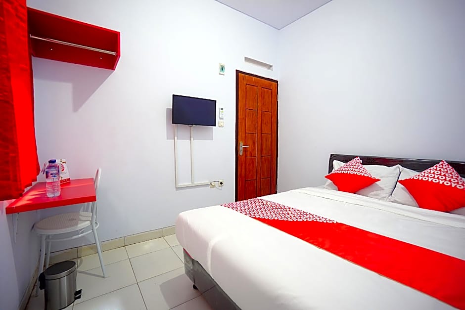 OYO 1064 Manado Airport Homestay