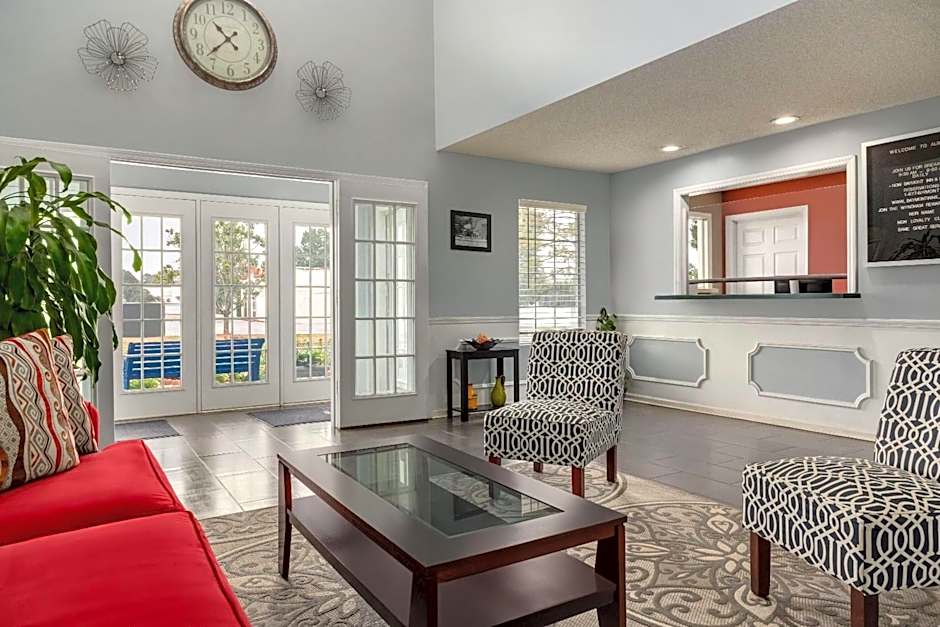 Baymont by Wyndham Albany at Albany Mall