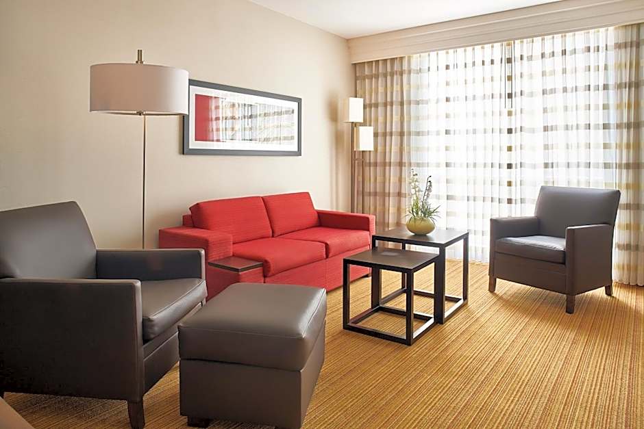 Courtyard by Marriott Mexico City Airport