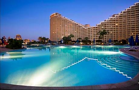 Amazing sea view Penthouse Apartment in Pyramids Porto El-Sokhna