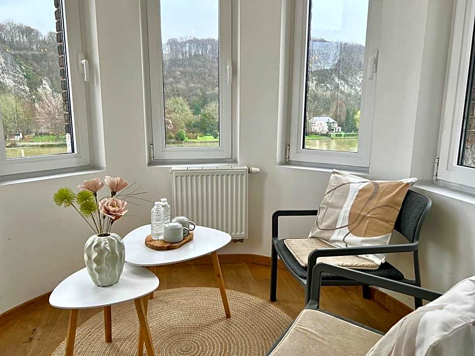 Mes Caprices B&B Villa Mosan Bord de Meuse