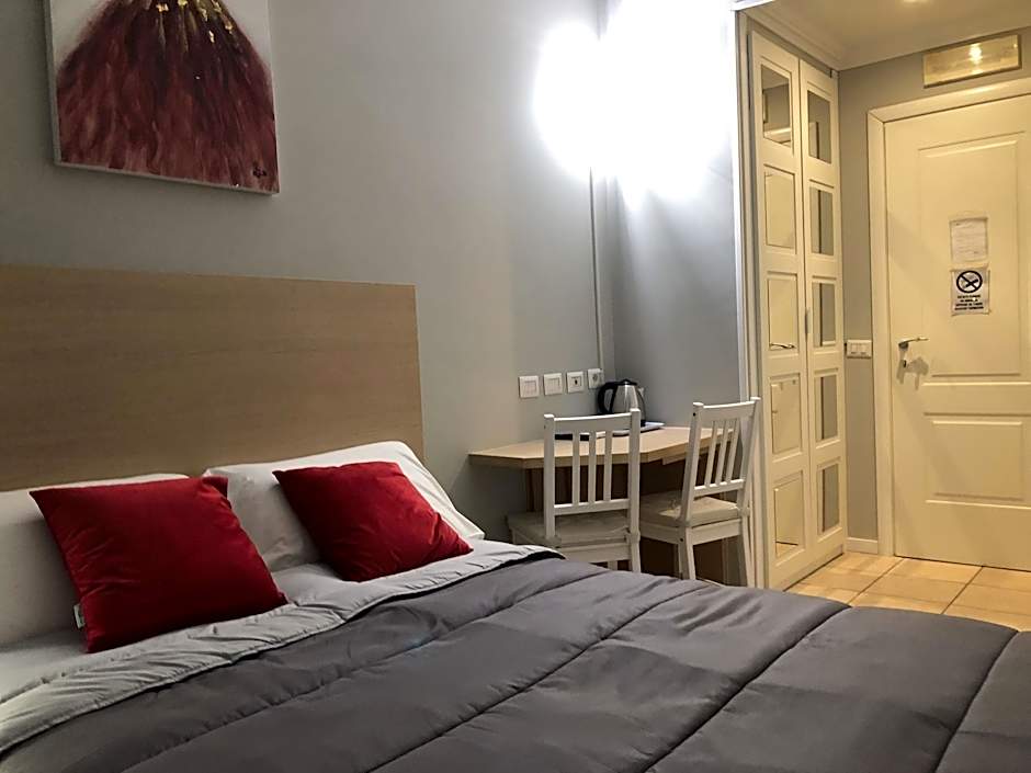 Freedom Traveller Hostel