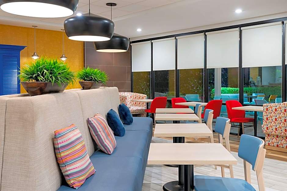 Home2 Suites By Hilton Buffalo Airport/Galleria Mall