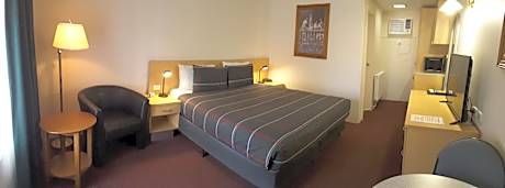 Cooma Motor Lodge Motel